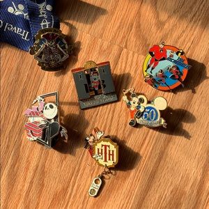 Disney trading pins